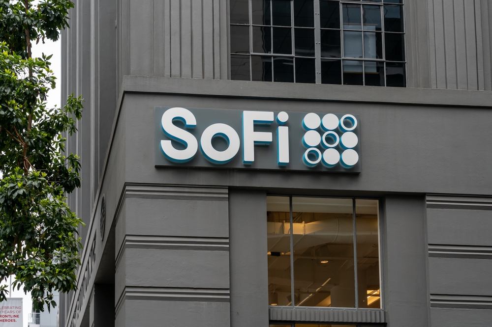 SoFi Beats Earnings, But Stock Falls Despite Growth