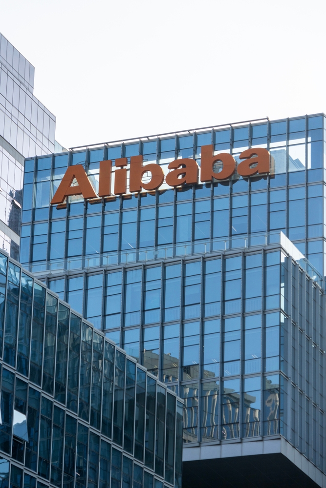 Alibaba Stock Rises on New AI Model Challenging Anthropic