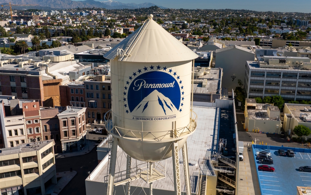 Paramount Stock Falls as Judge Pauses Warner Bros. Deal