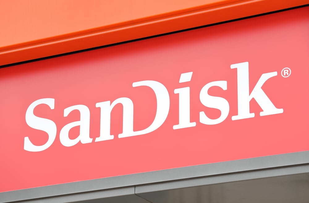 Sandisk Stock Rebounds Amid China Chip Concerns