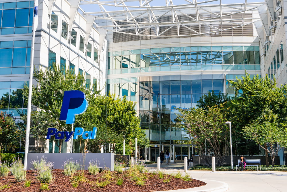PayPal Stock Falls as Stripe Takeover Bid Collapses