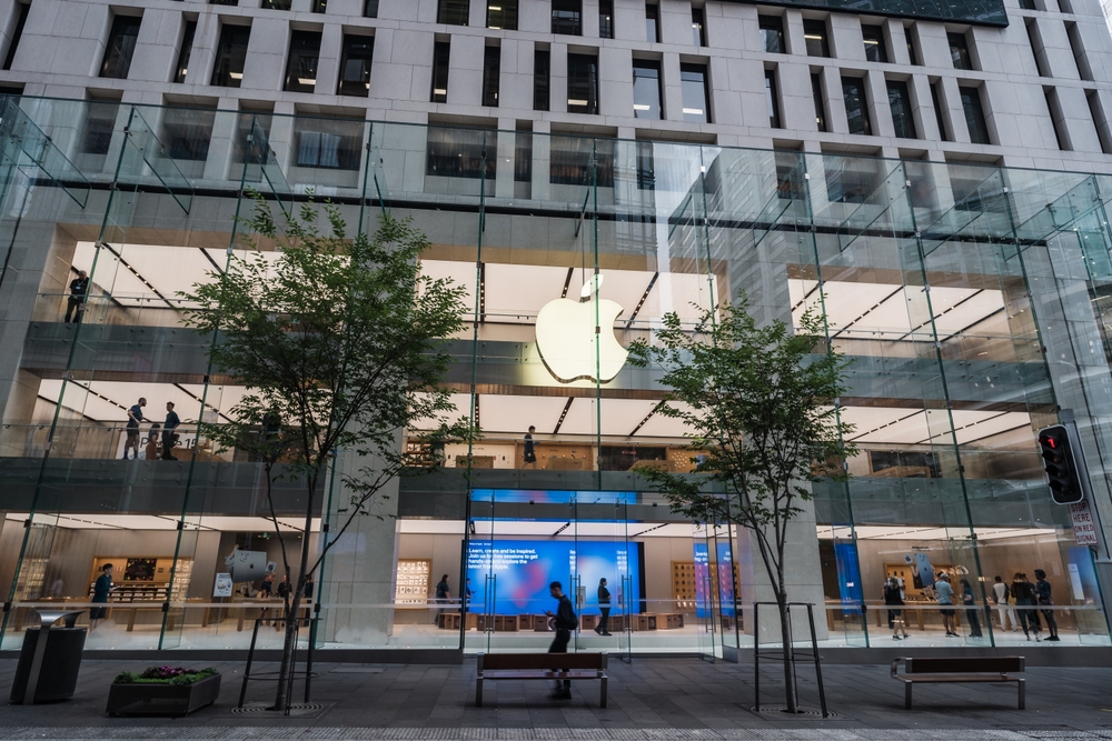 Apple Stock Downgraded on Scrapped iPhone Redesign