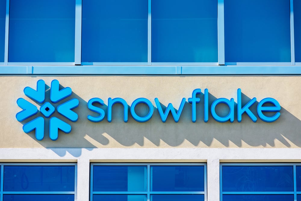 Snowflake Stock Jumps 24% on Strong AI-Driven Beat